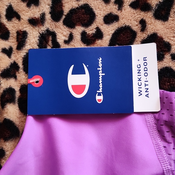 NWT Champion Sports Bra - Picture 3 of 4